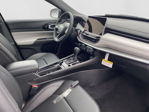 New 2026 Jeep Compass Limited AWD/4WD image 10
