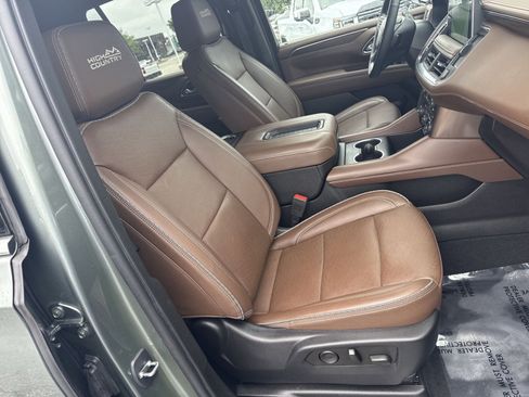 Used 2023 Chevrolet Tahoe High Country w/ Premium Package 2 AWD/4WD image 27