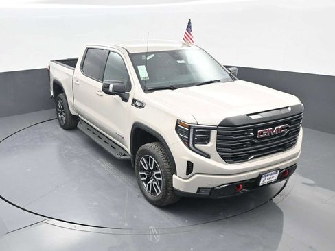 New 2026 GMC Sierra 1500 AT4 w/ AT4 Premium Package AWD/4WD image 24