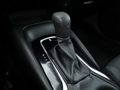 Used 2024 Toyota Corolla LE image 37