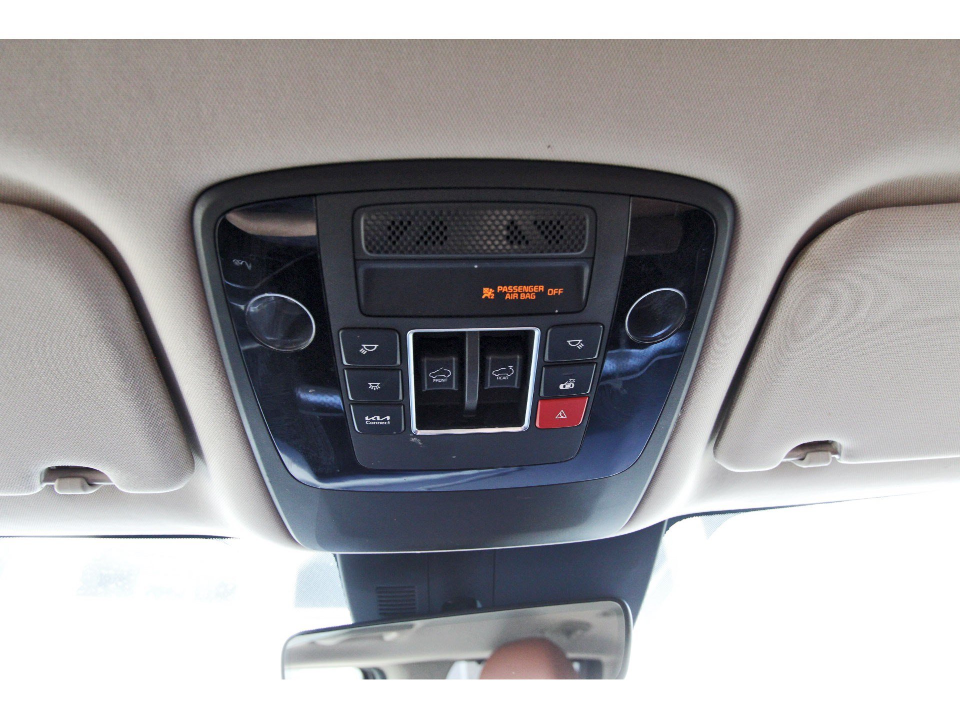 Certified 2024 Kia Carnival SX Prestige FWD image 26