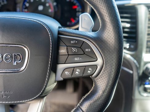 Used 2017 Jeep Grand Cherokee SRT AWD/4WD image 20