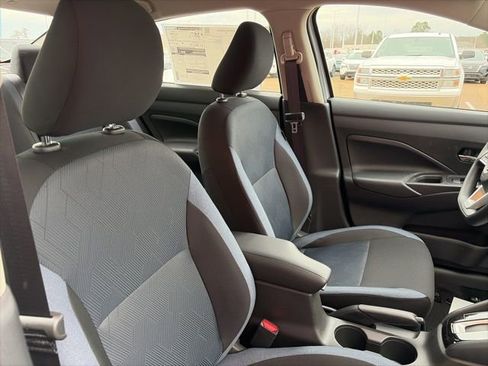New 2025 Nissan Versa SV image 21