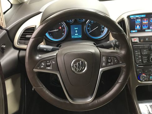 Used 2014 Buick Verano Leather FWD image 5