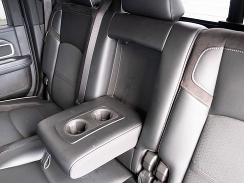 Used 2024 RAM 2500 Laramie w/ Night Edition image 19