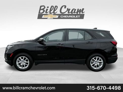 Used 2024 Chevrolet Equinox LS AWD/4WD image 44