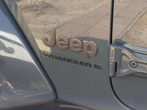 Used 2024 Jeep Wrangler Unlimited Rubicon 392 AWD/4WD image 7
