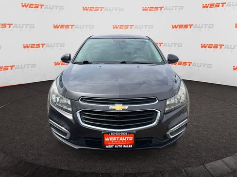 Used 2016 Chevrolet Cruze LT w/ Technology Package image 8