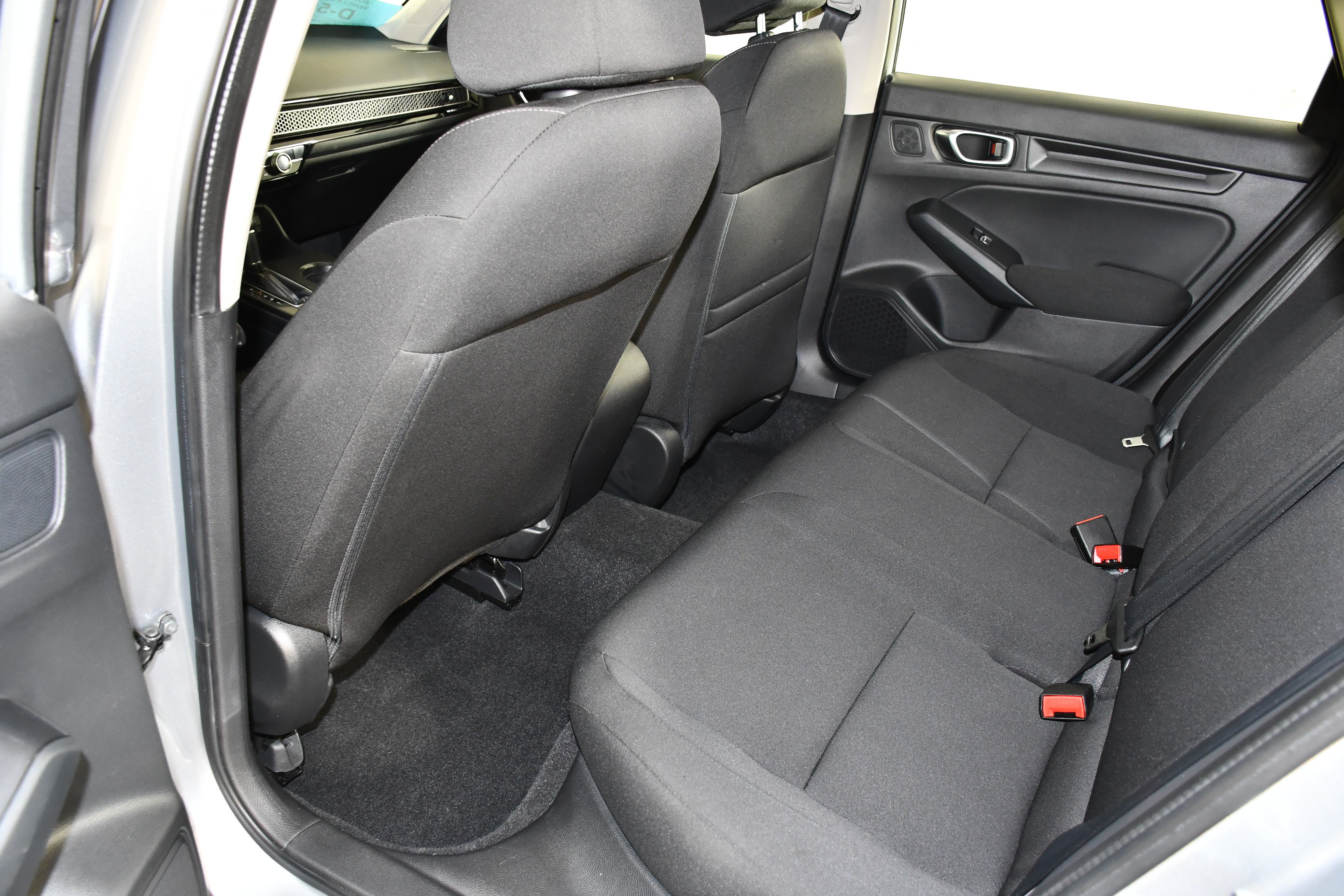 Certified 2023 Honda Civic EX image 29