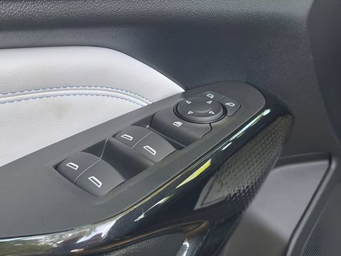 New 2026 Chevrolet Trax LT w/ LT Convenience Package FWD image 14