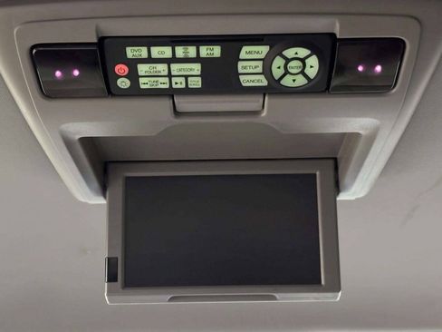 Used 2016 Honda Odyssey SE image 27
