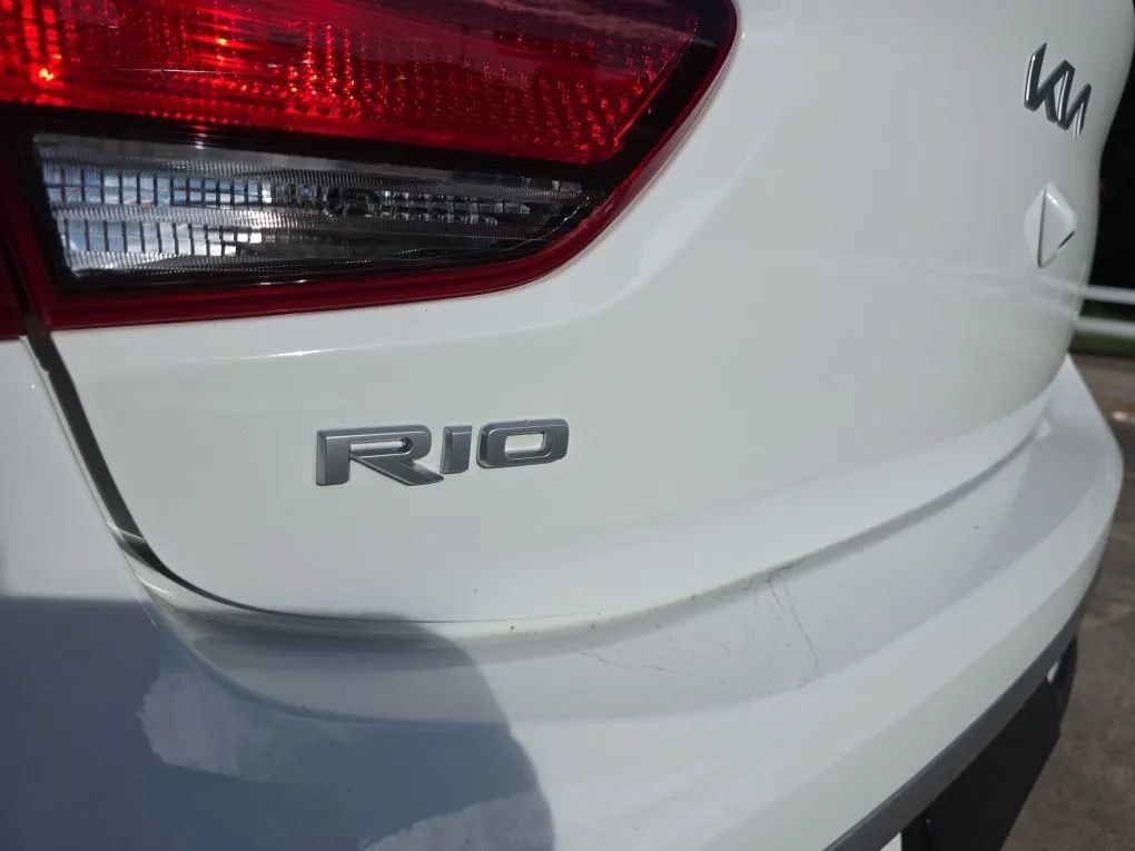 Used 2023 Kia Rio S w/ Technology Package FWD image 11