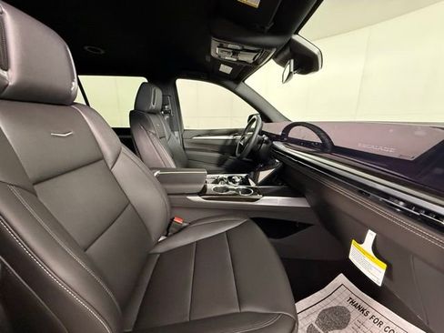 New 2026 Cadillac Escalade 4WD image 38