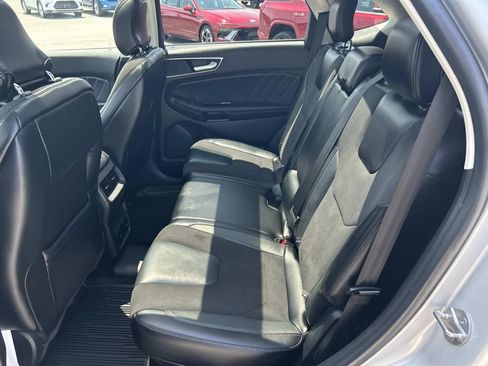 Used 2018 Ford Edge Sport w/ Equipment Group 401A AWD/4WD image 26
