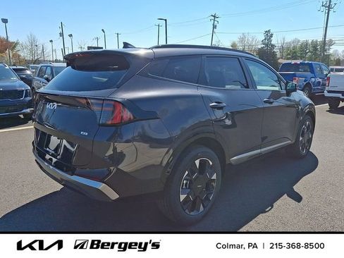 New 2026 Kia Sportage SX AWD/4WD image 3