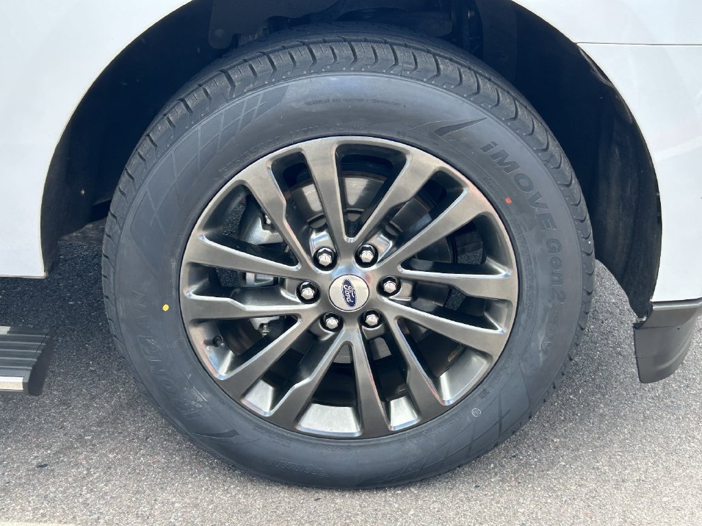 Used 2020 Ford Expedition Max Limited RWD image 9