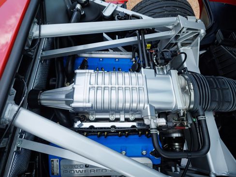 Used 2005 Ford GT RWD image 60