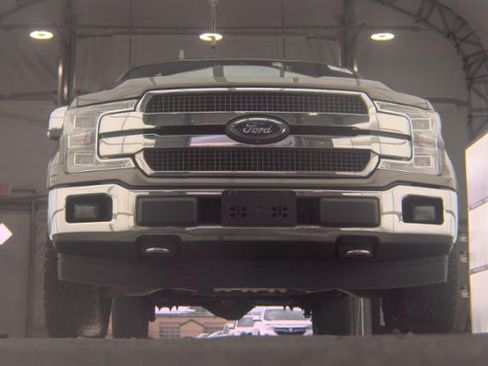 Used 2018 Ford F150 King Ranch w/ Equipment Group 601A Luxury AWD/4WD image 3