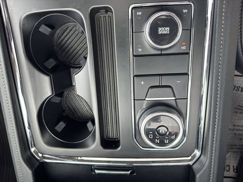 Used 2024 Ford Expedition Max XLT AWD/4WD image 17