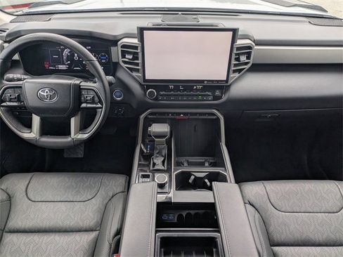 Used 2024 Toyota Tundra Limited image 16