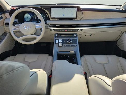 Used 2023 Hyundai Palisade Limited image 13