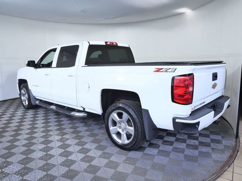 Used 2018 Chevrolet Silverado 1500 LT w/ All Star Edition AWD/4WD image 14