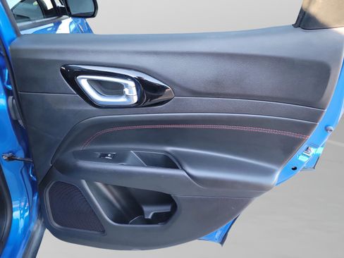 Used 2023 Jeep Compass Trailhawk image 30