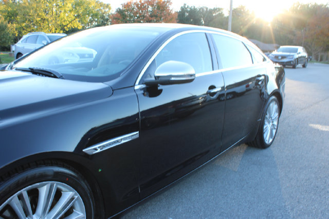 Used 2012 Jaguar XJ L RWD image 42