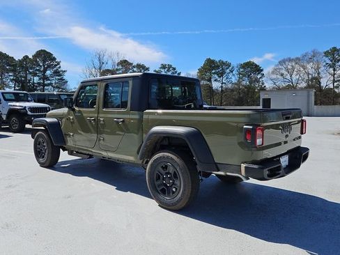 New 2026 Jeep Gladiator Sport image 6