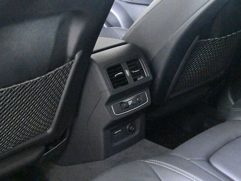 Certified 2023 Audi Q5 2.0T Premium w/ Convenience Package image 18