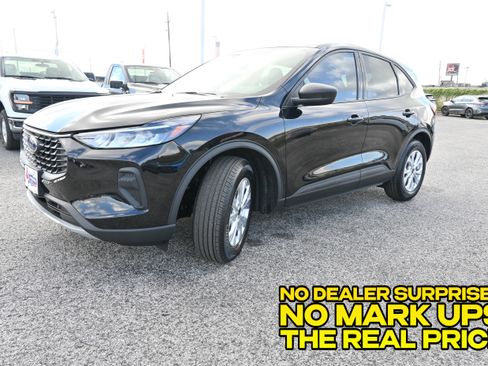 New 2026 Ford Escape Active w/ Tech Pack #1 FWD image 9