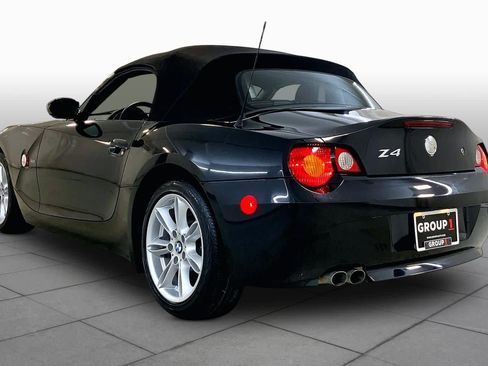 Used 2004 BMW Z4 3.0i RWD image 11