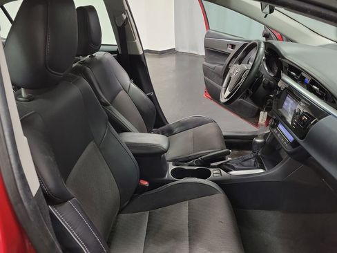 Used 2016 Toyota Corolla S image 21