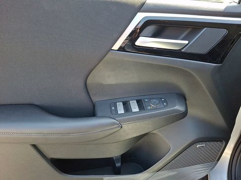 New 2026 Mitsubishi Outlander ES AWD/4WD image 8