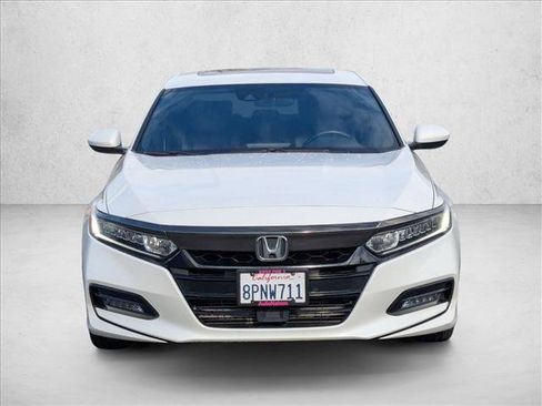 Used 2020 Honda Accord Sport image 2