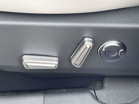 New 2026 Lincoln Nautilus Reserve image 14