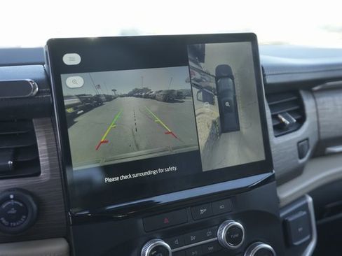 Certified 2023 Ford Expedition Limited image 27