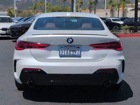 Used 2026 BMW 430i Coupe w/ M Sport Package RWD image 9