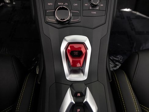 Used 2016 Lamborghini Huracan LP 610-4 AWD/4WD image 27