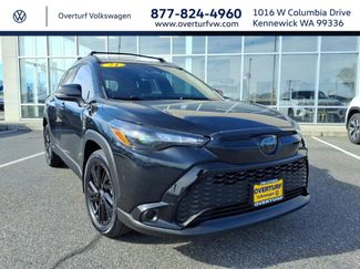 Used 2024 Toyota Corolla Cross AWD Hybrid video 1