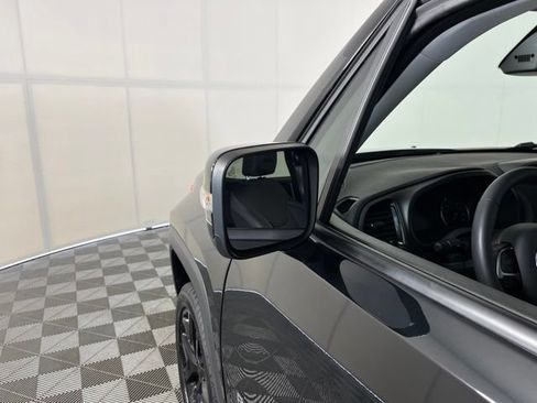 Used 2023 Jeep Renegade Altitude AWD/4WD image 14