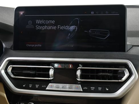 Used 2022 BMW X3 xDrive30i w/ Premium Package AWD/4WD image 9