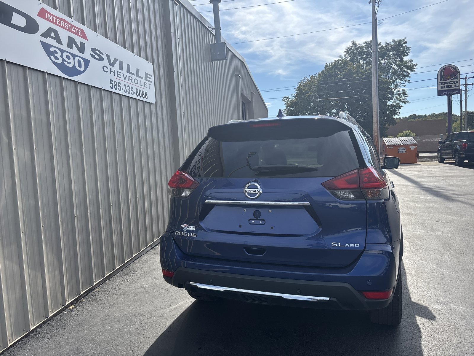 Used 2019 Nissan Rogue SL AWD/4WD image 6