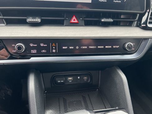 Certified 2025 Kia Sportage X-Line image 55