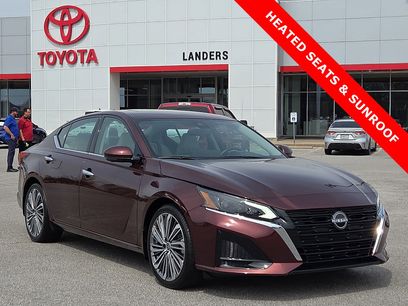 Used 2023 Nissan Altima 2.5 SL