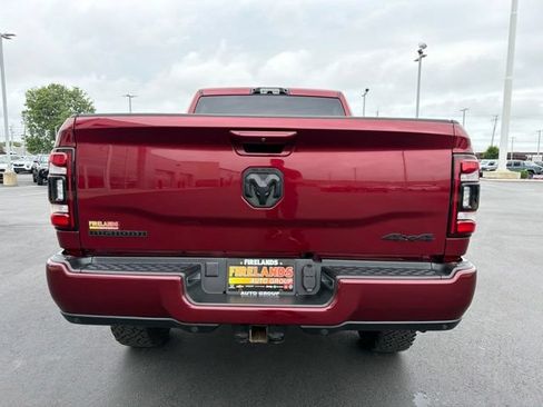 Used 2024 RAM 2500 Big Horn w/ Night Edition AWD/4WD image 6