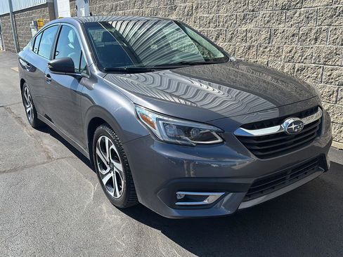 Used 2022 Subaru Legacy Limited w/ Popular Package #2 AWD/4WD image 2