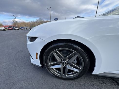 New 2026 Ford Mustang Coupe image 10