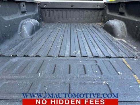 Used 2018 GMC Sierra 2500 4x4 Double Cab w/ Sierra Convenience Package image 8