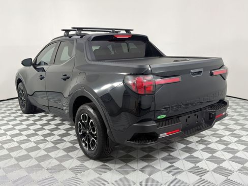 Used 2023 Hyundai Santa Cruz SEL w/ Activity Package FWD image 3